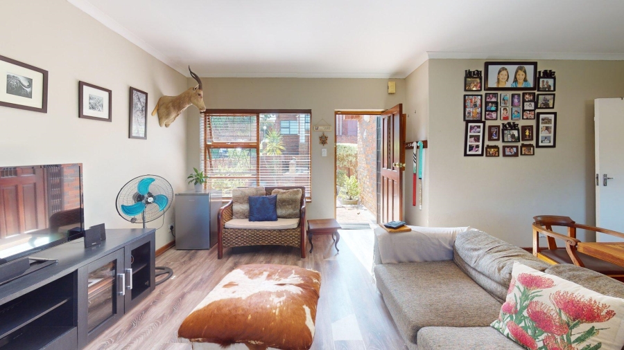 2 Bedroom Property for Sale in Kabega Park Eastern Cape